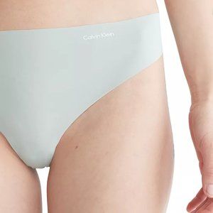 CALVIN KLEIN Women's Invisibles Thong Underwear D3428